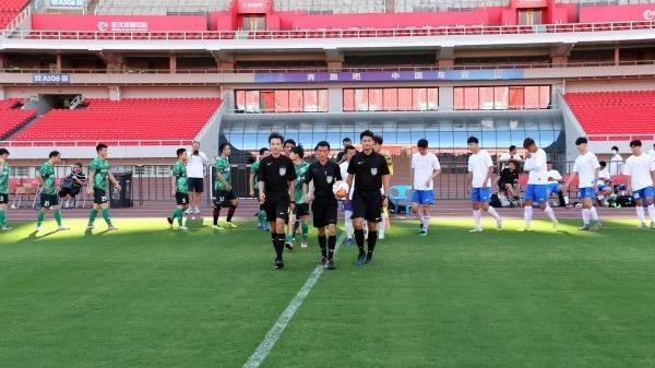 杭州绿城足球直播基地(“燃动全城”的足球狂欢“长江杯”小组赛收官)