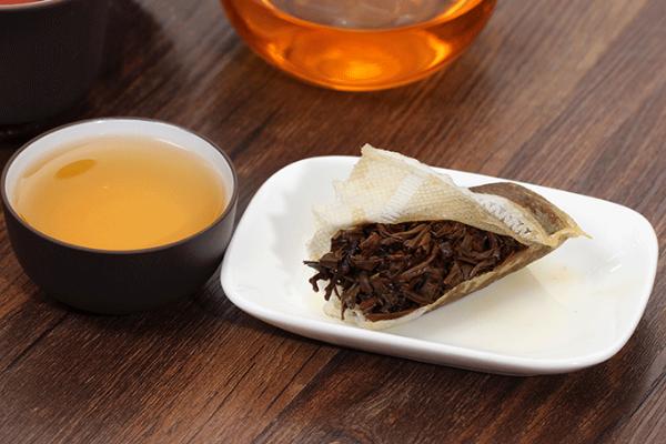 红茶是发酵的茶吗 红茶和牛奶能一起喝吗